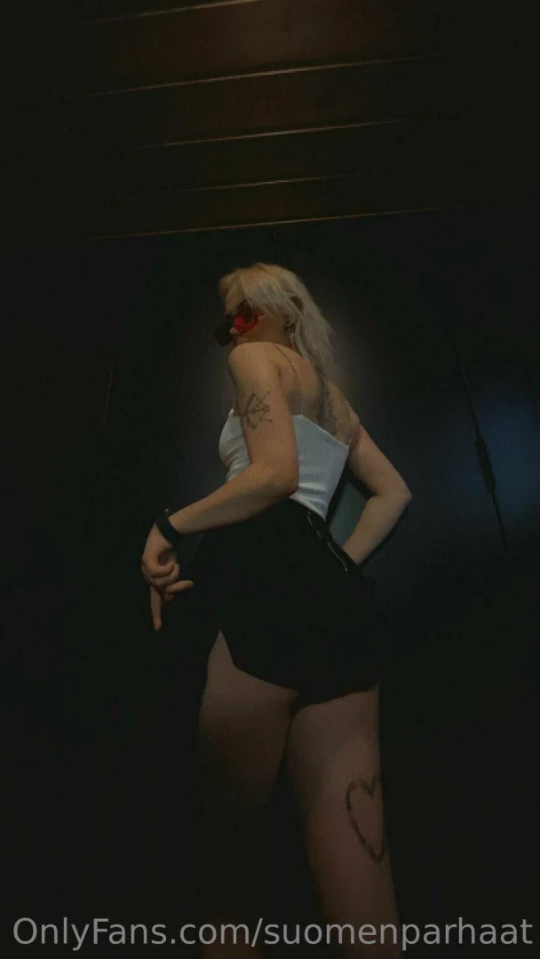 Kiinnostaisko kattella t llasta tuhmaa blondia nyt on sun el m si ts part 2 