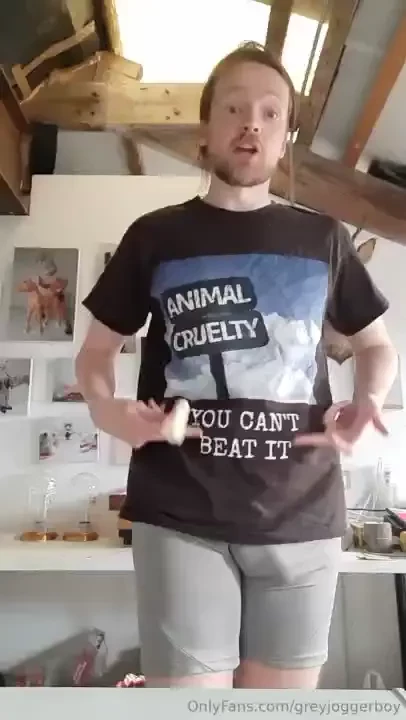 It makes a noise as it moves 
