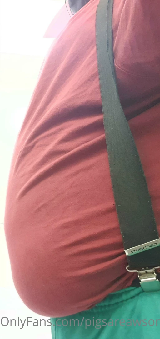 Had to wear an old 7xl shirt was like spandex on me part 4 