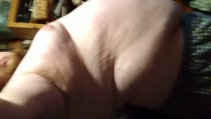 Belly shake video