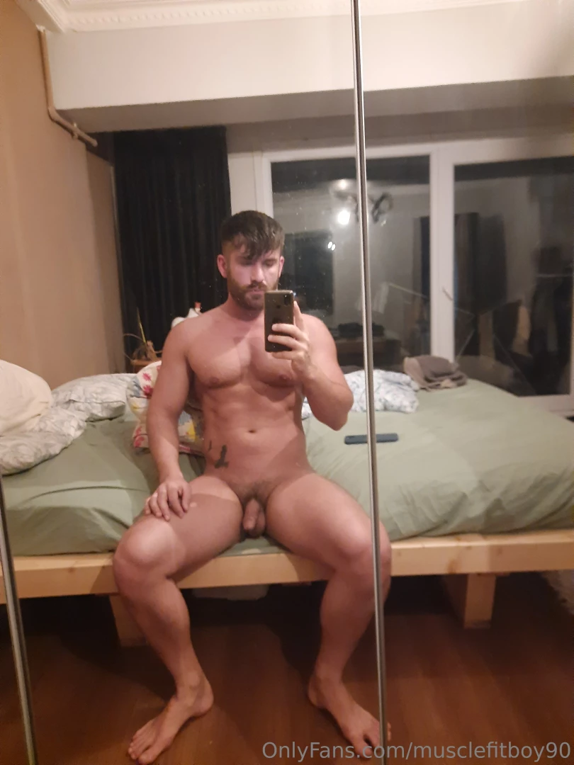 Musclefitboy90 