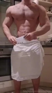 Perfect for reaching deep into tight spaces