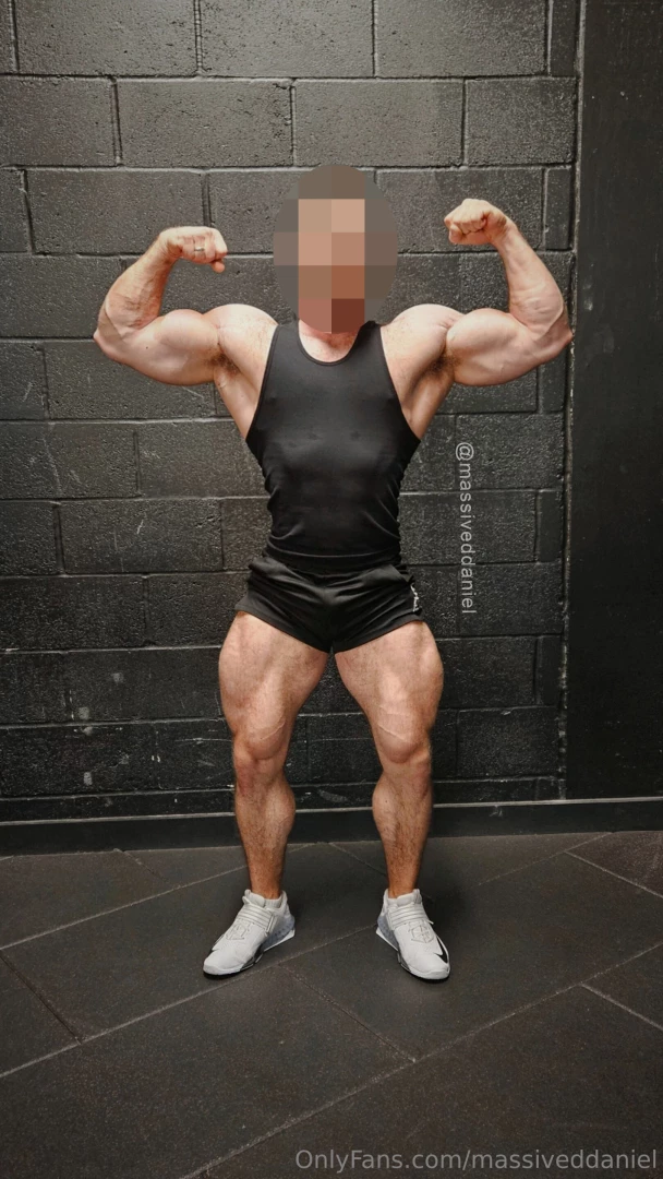 Your mission to lick every inch of this pumped body do you accept 