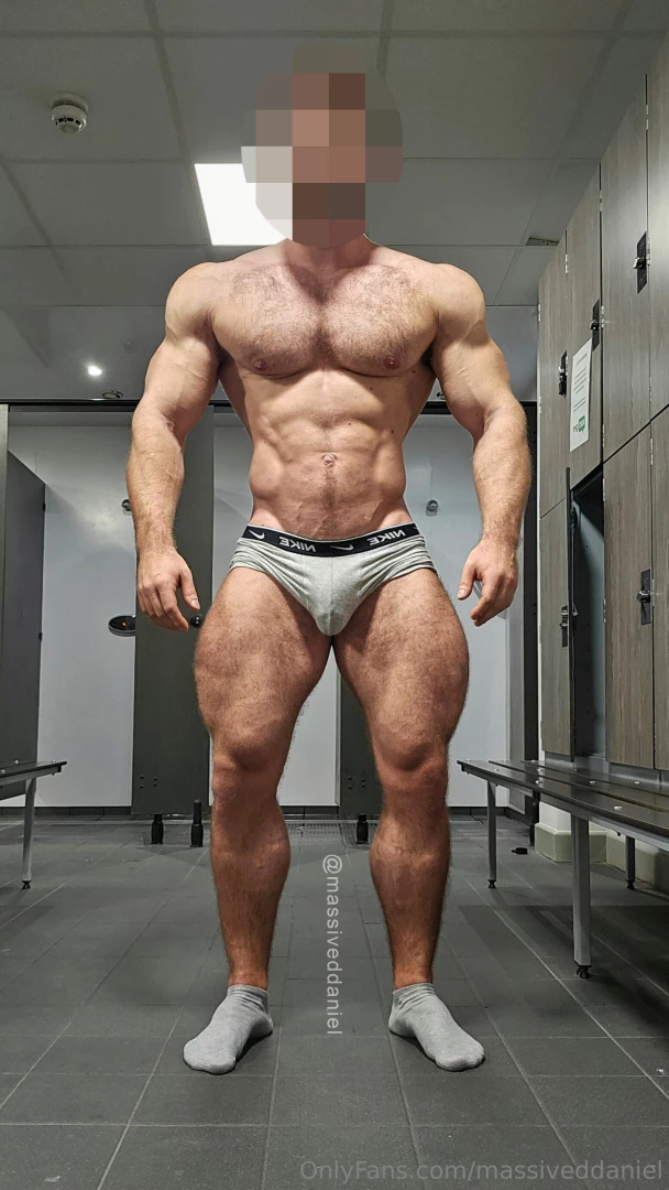 The more you feed me the more i grow who s going to help me get big 