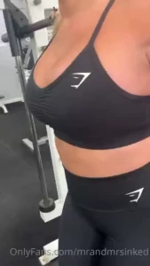 Who likes sweaty leggings and socks there extra sweaty today with the part 1
