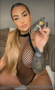 Give me the keys to your chastity cage and i ll keep them nice and