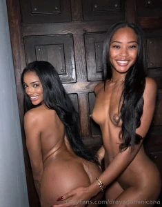 Live show tonight with my bestie make us fuck eachother and 69 5 pm