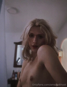 Just a lil selfie love because i m feeling too cute not to share