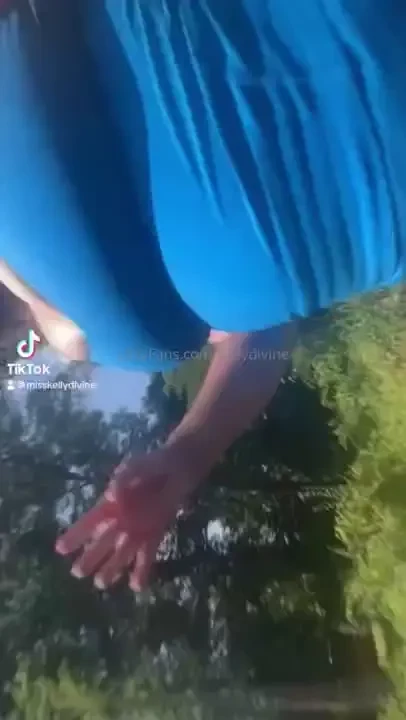 Do these laser beams make my ass look phat 