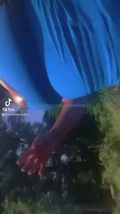 Do these laser beams make my ass look phat part 1 