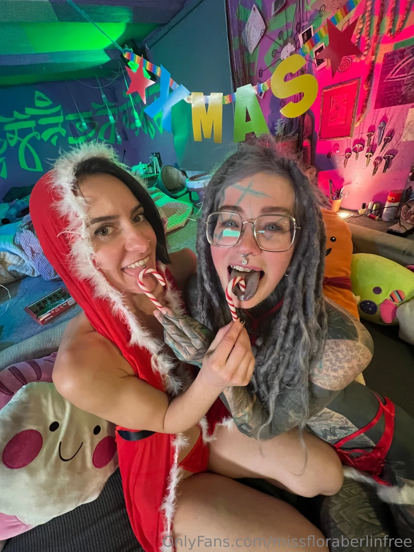 Merry xxxmas from me and anuskatzz part 3 