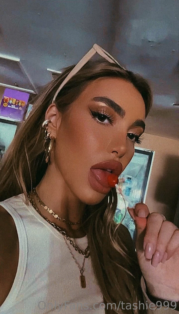 I found something else to suck on who is free tonight 