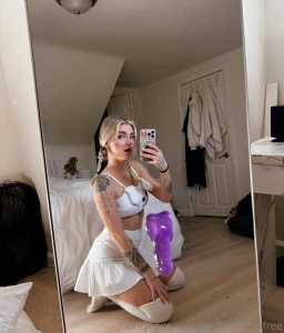 Wanna see me deepthroat this wanna see me do it again halimurrayy