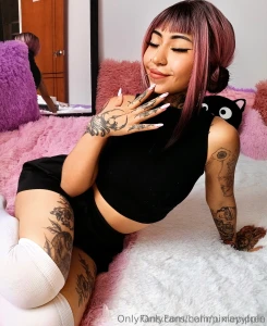 Pixiepippin the inked beauty who s part dancer part gamer and 100 your part 11