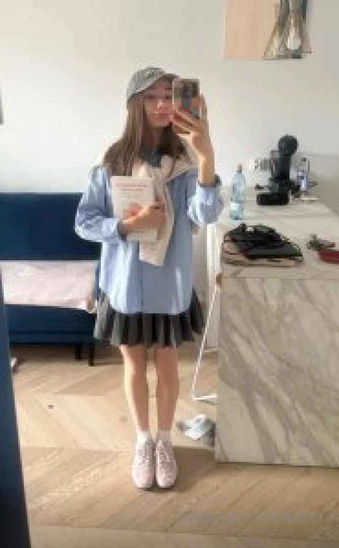 Sweet cutie stacynaughtyquinn is waiting for your follow this angel part 82 