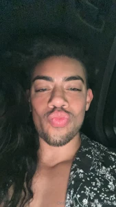 Yo i don t care what anyone says sexuality is fluid i love that i