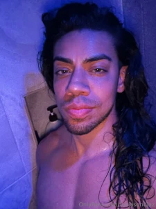 Warning this might leave you hot bothered and a little sweaty