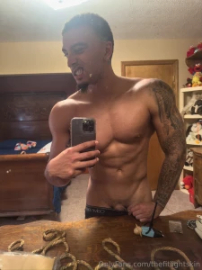 Grab it while it s hot come put that mouth to work