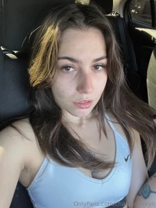 Just tell me i am pretty so i can go through my day with a smile