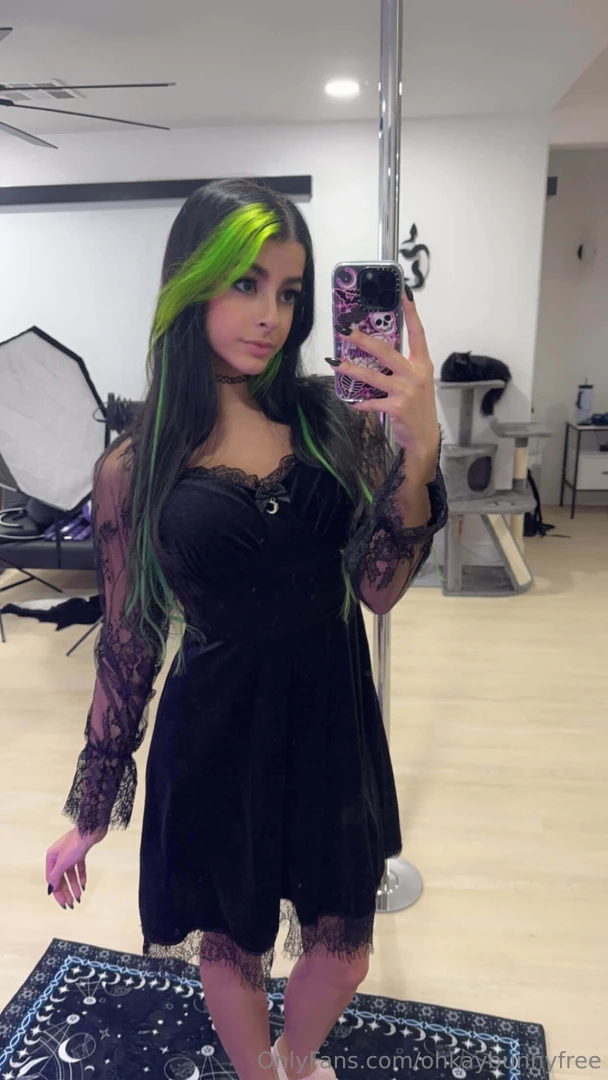 Before the weekend is over let s make the most out of it you know what 