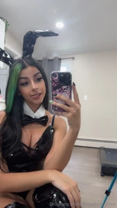 Do you wanna have a little fun with me later