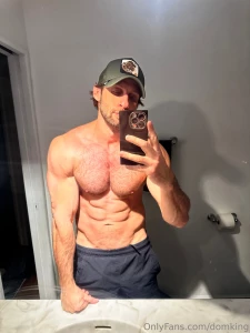 Been posting more shirtless pics on here how do we like that