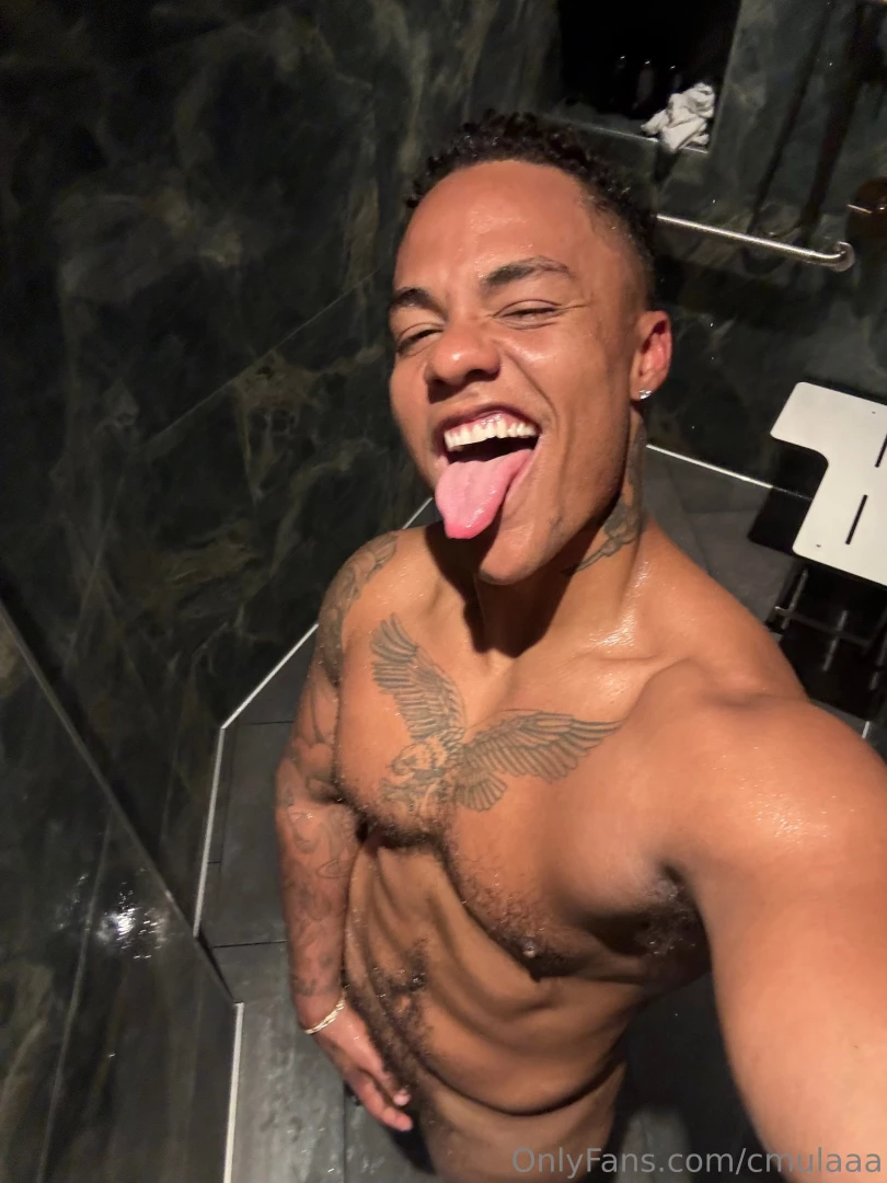 Here you go some sexy ass shower nudes to heat up your day who wants 