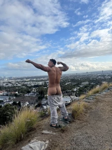 Me or the view part 51