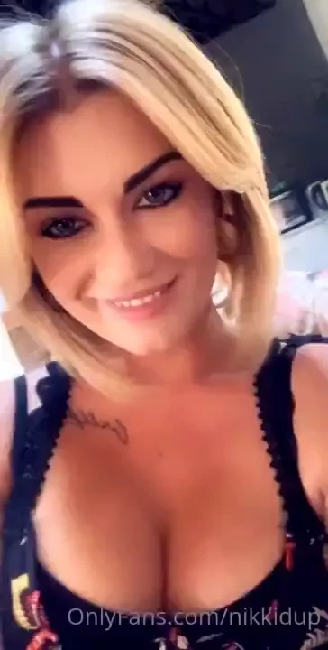 Cut my hair and went back to blonde you like 