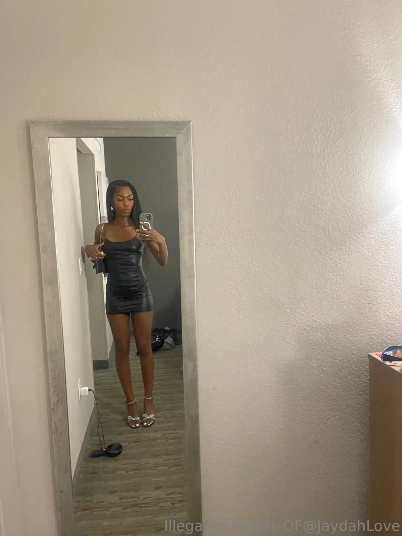 Do you want to see more fetish content 