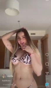 Ay esas curvas