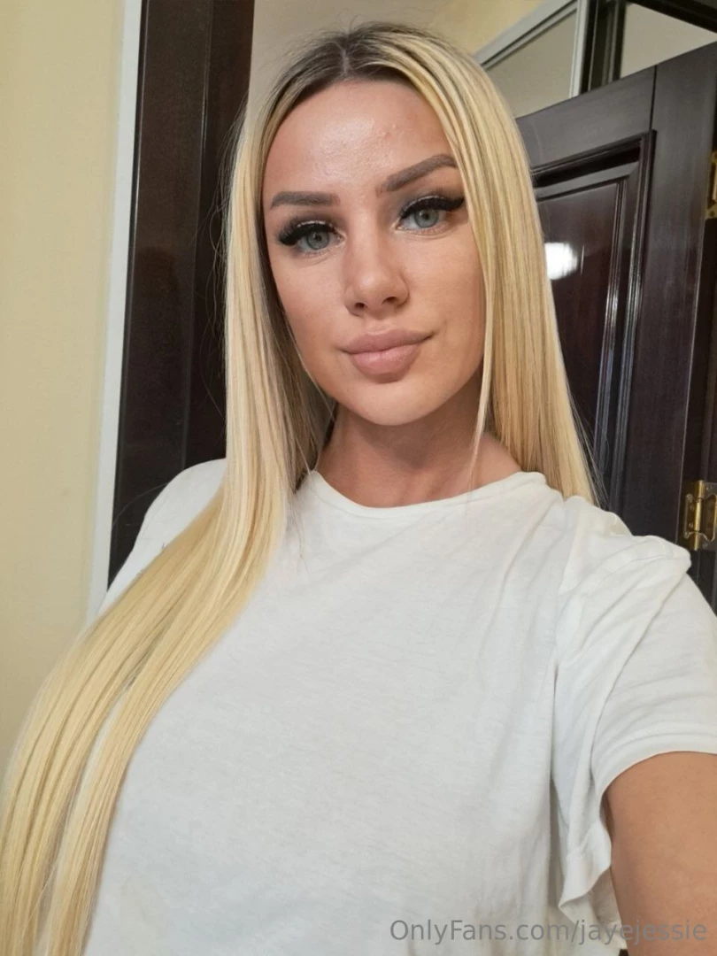 I am feeling great today and i was wondering how are you feeling today 