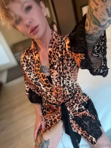 I m still here enjoy some goodies i ll get back to posting soon part 2