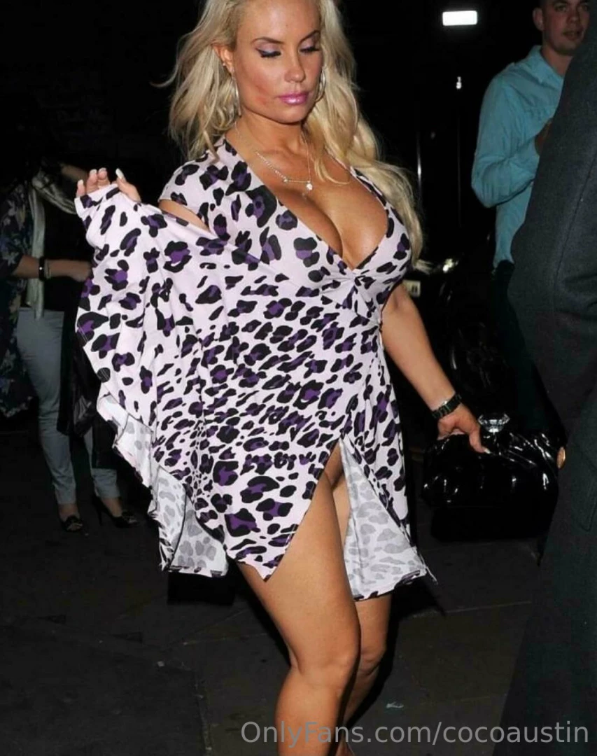 Throwback flash friday paparazzi s caught me out and about in london 