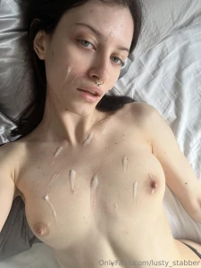 This nymphomaniac magic_luna_lu without taboo loves to take cum from part 19