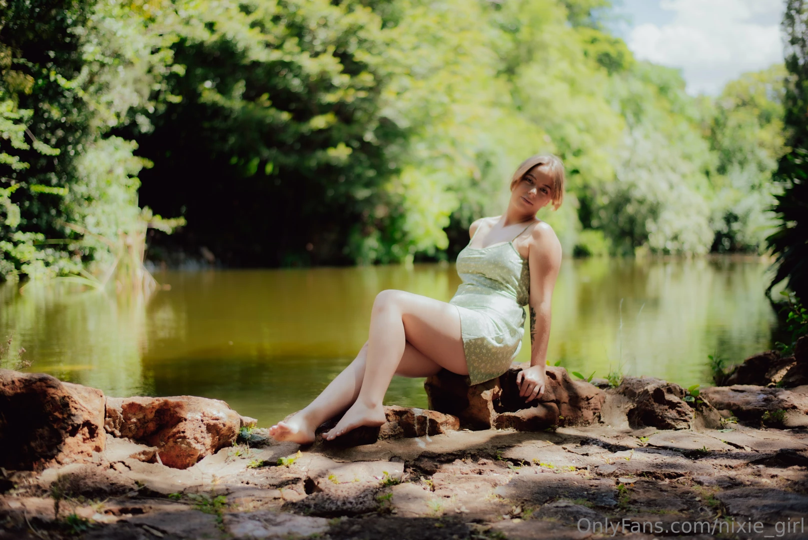 Little trip to the park showing off my body in this dress part 1 