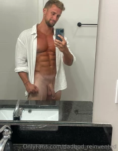 I ve never really been into button ups but how s this one looking part 1