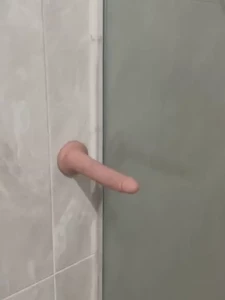 Feeling horny this morning who wants another bath self fucking video