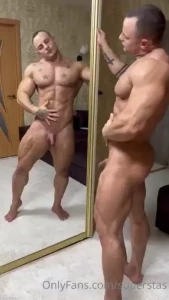 Admiring my body i m ready to cum and you