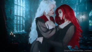 An unexpected spontaneous lesbian vid with lisara we only planned to part 3