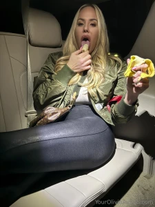 Can i suck and lick your banana