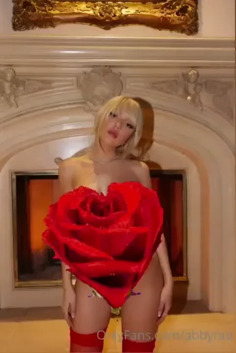 Tip between 15- 75 if you wanna see more or tip 100 and i ll send you 