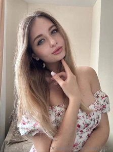 Hot teacher this sexy girl eleon0ra doesn t mind rocking out with her part 51