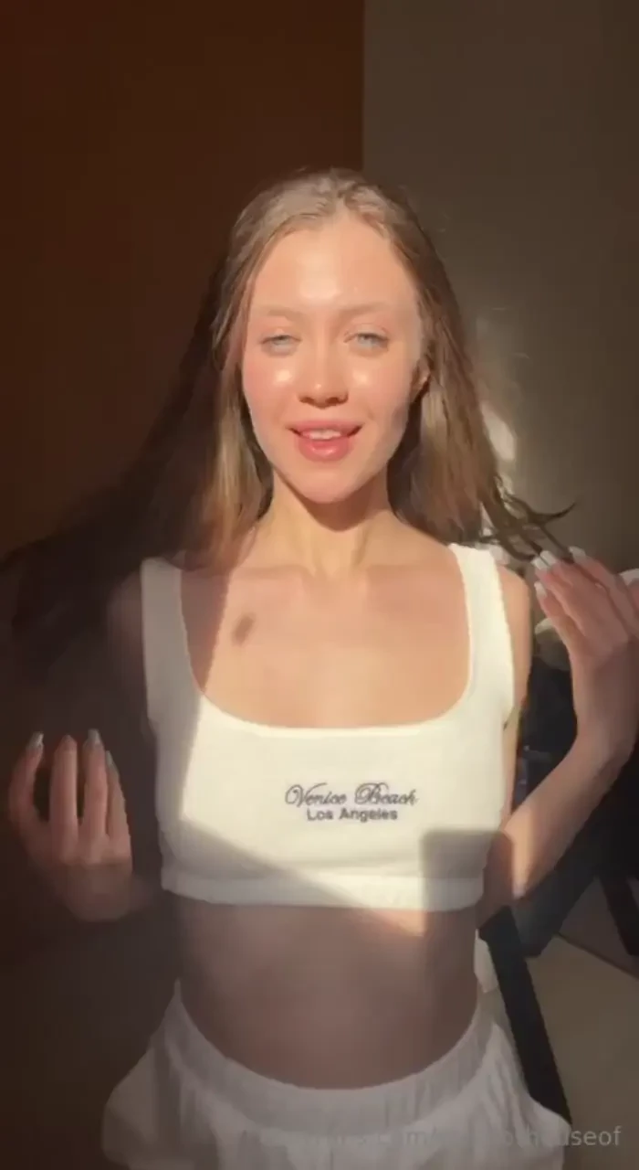 My naughty friend kitty never gives a free trial but i asked her to 