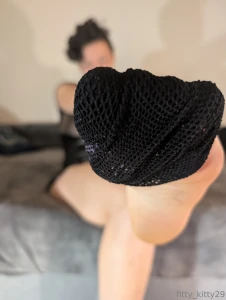 Id love to watch you chok on my feet or on your knees as my throne my