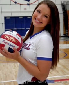 First 50 people to add tinderfreak19 get a free orgy video and a free part 123