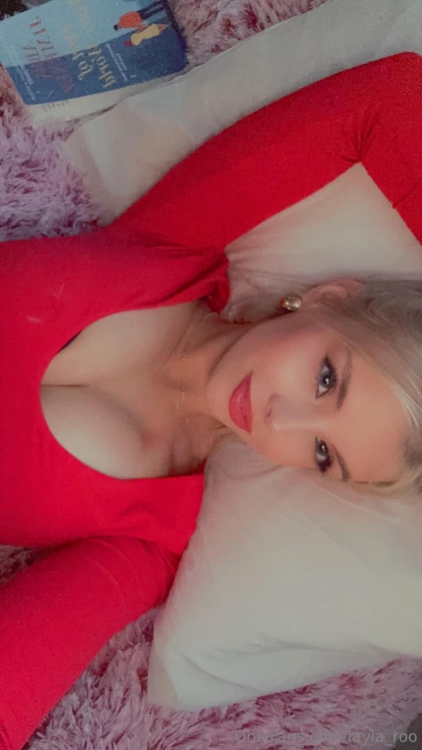 My naughty content pussy play showing you my creamyyy pussy part 4 