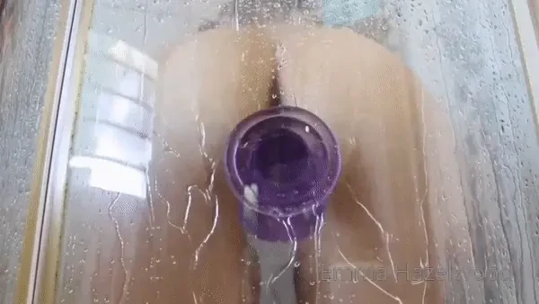 Steamy saturday morning in the shower booty up against the glass like 