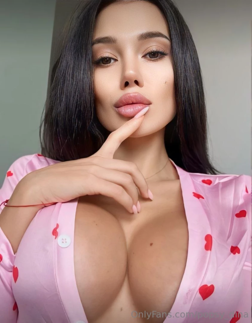 Free subscription my horny bestie kris_top she is a master of blowjobs part 11 