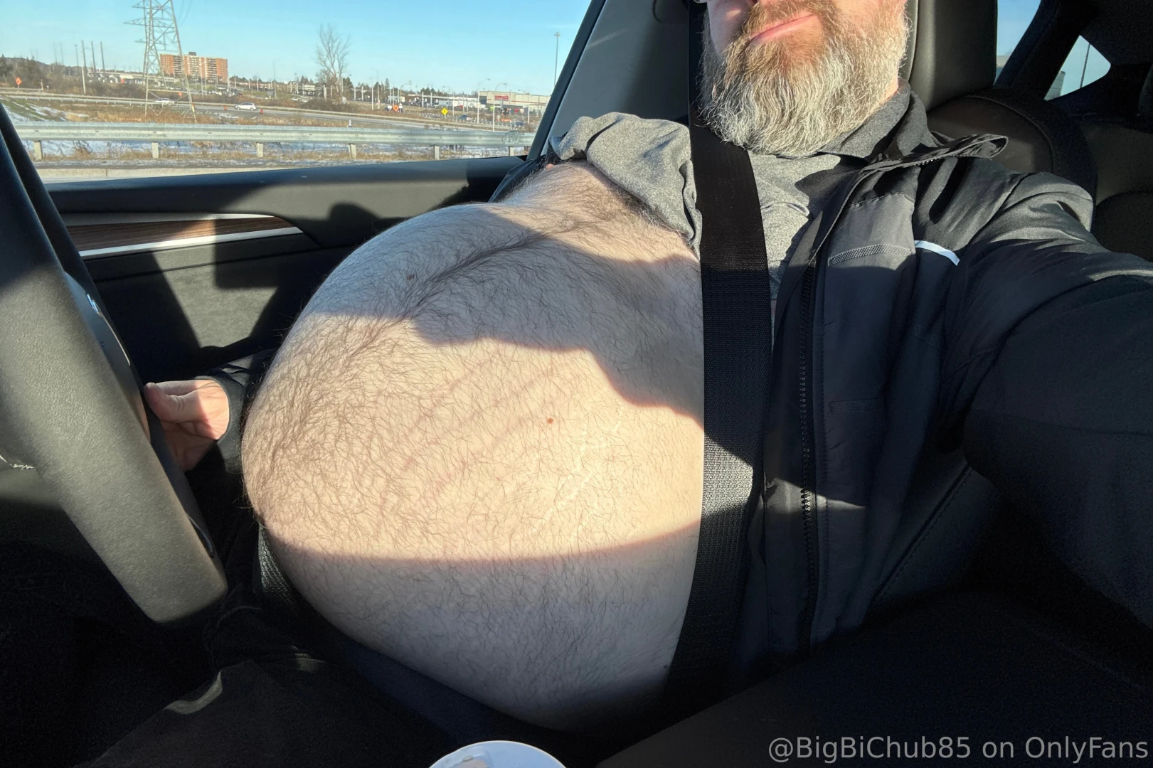 Big belly daddy on his way home from work who wants to rub my belly 